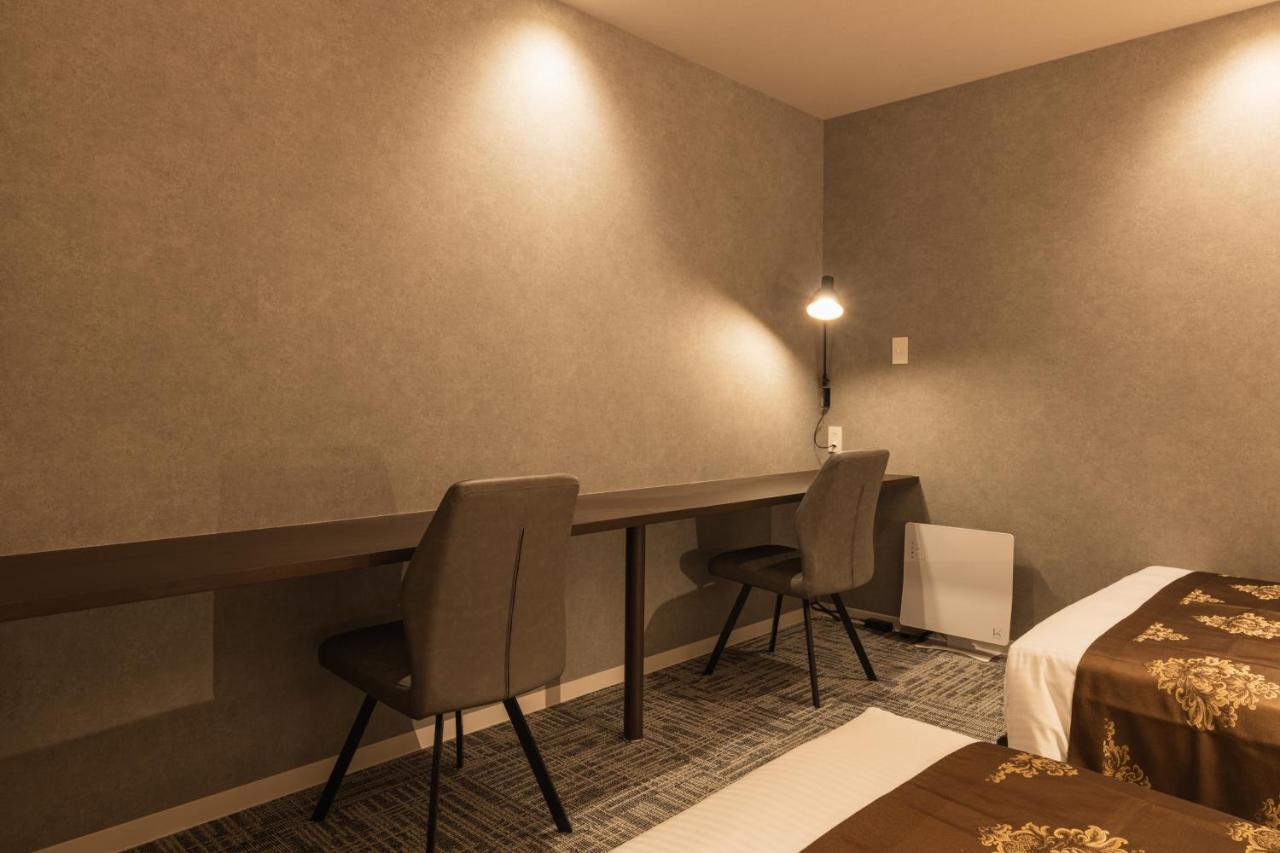 Grand Base Kagoshima Chuo Apart otel Dış mekan fotoğraf