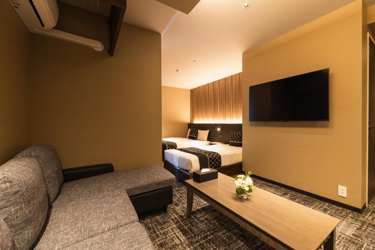 Grand Base Kagoshima Chuo Apart otel Dış mekan fotoğraf